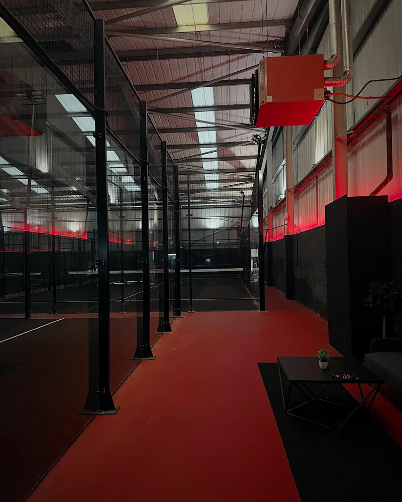 Courtside walkway with seating